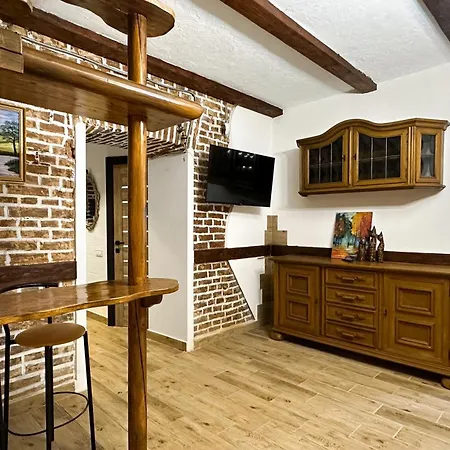 Brick&wood Loft Lviv
