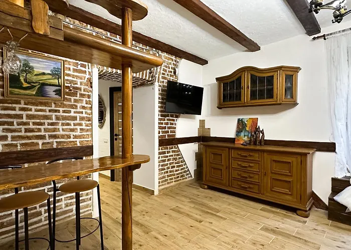 Brick&wood Loft לבוב