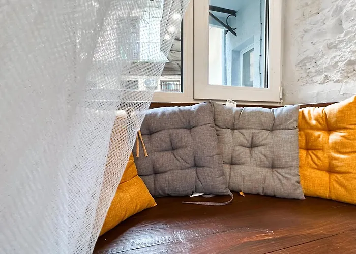 דירה Brick&wood Loft לבוב