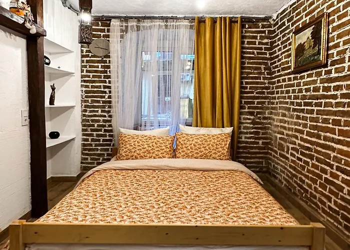 Brick&wood Loft דירה